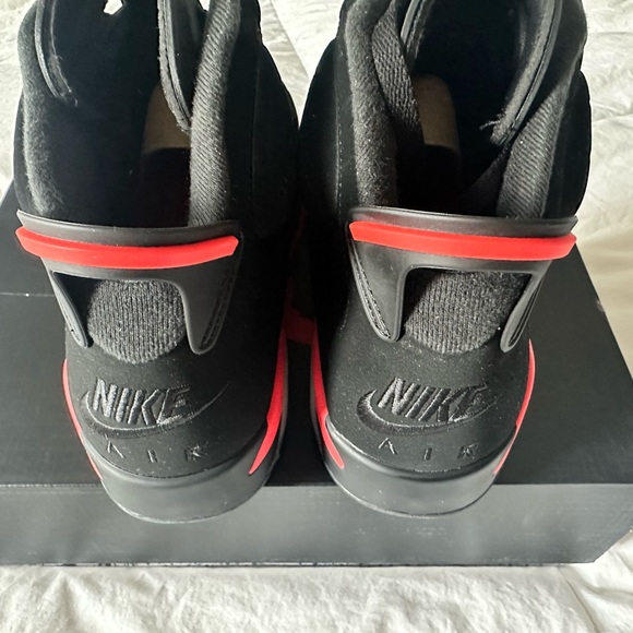 Jordan 6 Retro Black infrared (2019) Size 12 M “DEADSTOCK” - Picture 8 of 10